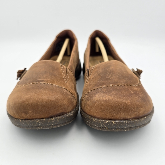 6N - NARROW - Clarks Roseville Sky Women's Slip-Ons, Mahogany Leather, Like New! - Picture 5 of 16